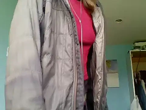 Snapshot of SexyRach75 chatting on May 2026 02:55:02 PM SexyRach75 online show from May 2026 02:55:02 PM