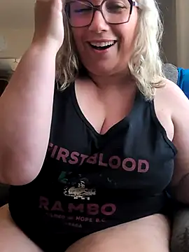 Snapshot of Canadian_BBW chatting on July 2026 09:30:01 PM Canadian BBW online show from July 2026 09:30:01 PM