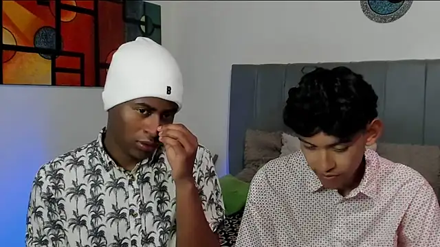 CrissBrownxxx online show from December 2025 01:00:01 AM