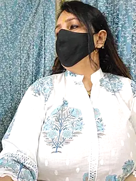 cute-tanvi online show from February 2025 04:54:01 AM