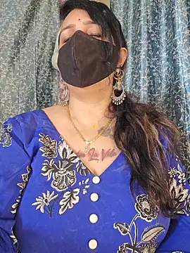 Snapshot of cute-tanvi chatting on May 2026 01:11:01 AM cute-tanvi online show from May 2026 01:11:01 AM