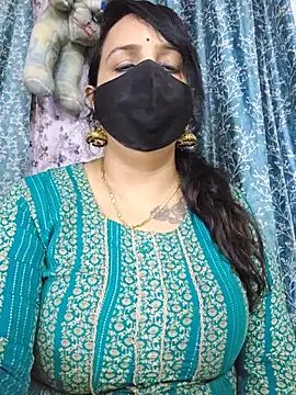 Snapshot of cute-tanvi chatting on June 2026 01:03:02 PM cute-tanvi online show from June 2026 01:03:02 PM