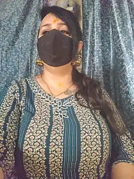 Snapshot of cute-tanvi chatting on June 2026 01:10:02 AM cute-tanvi online show from June 2026 01:10:02 AM