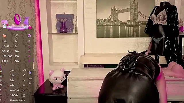 lala angel online show from November 2025 01:00:02 PM