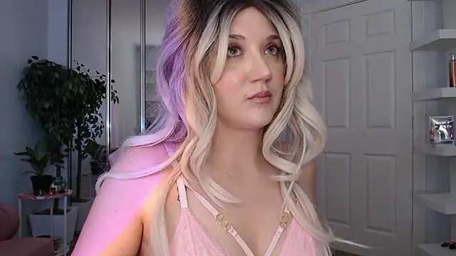 GoddessEmmy online show from March 2026 09:22:02 PM