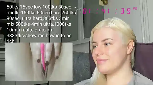 queenofthenighttt online show from February 2025 12:42:01 PM