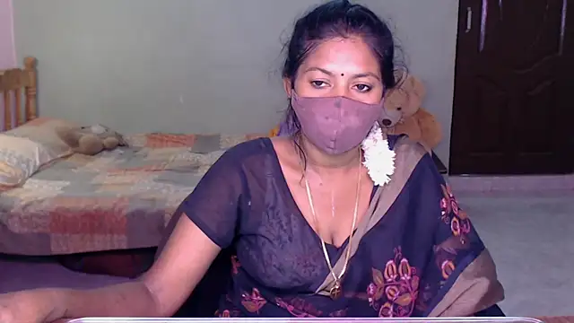 Snapshot of Novapol chatting on June 2026 01:15:01 PM Novapol online show from June 2026 01:15:01 PM