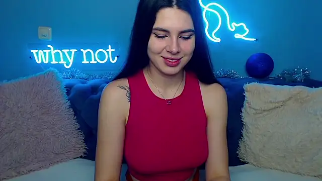 Snapshot of ViollinaLove chatting on January 2025 05:45:02 AM ViollinaLove online show from January 2025 05:45:02 AM