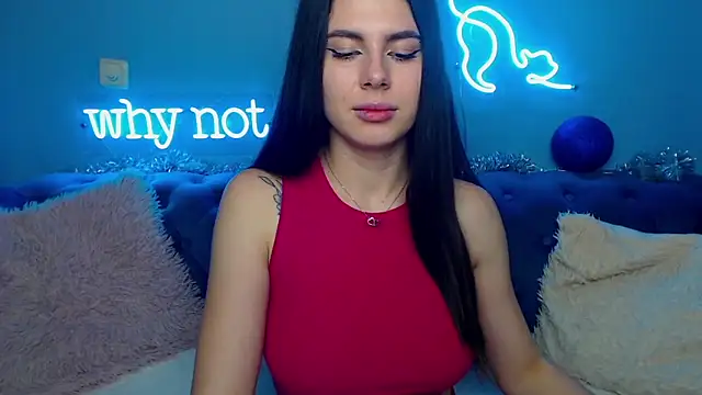 Snapshot of ViollinaLove chatting on January 2025 08:46:02 AM ViollinaLove online show from January 2025 08:46:02 AM