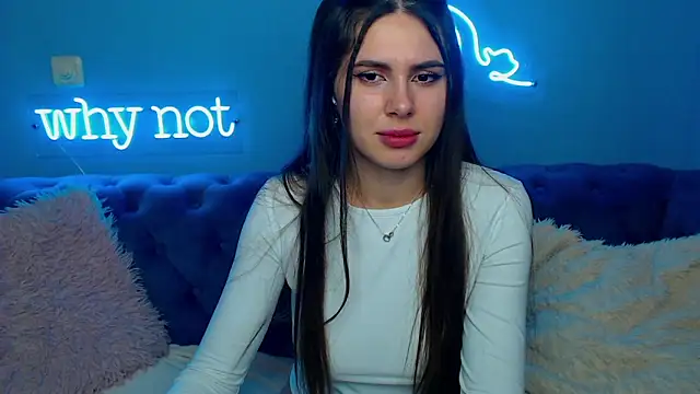 Snapshot of ViollinaLove chatting on January 2025 11:48:02 AM ViollinaLove online show from January 2025 11:48:02 AM