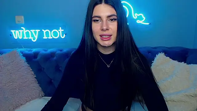 Snapshot of ViollinaLove chatting on February 2025 08:46:01 AM ViollinaLove online show from February 2025 08:46:01 AM