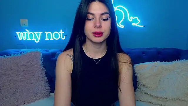 Snapshot of ViollinaLove chatting on February 2025 01:38:01 PM ViollinaLove online show from February 2025 01:38:01 PM