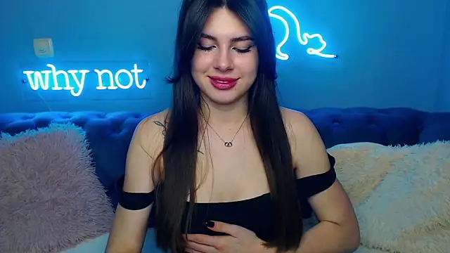 Snapshot of ViollinaLove chatting on February 2025 08:53:02 AM ViollinaLove online show from February 2025 08:53:02 AM