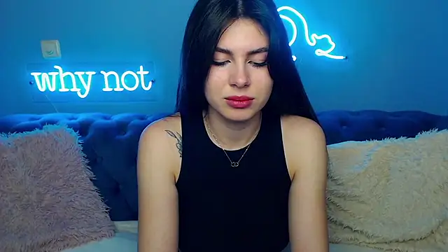 Snapshot of ViollinaLove chatting on March 2025 11:39:02 AM ViollinaLove online show from March 2025 11:39:02 AM