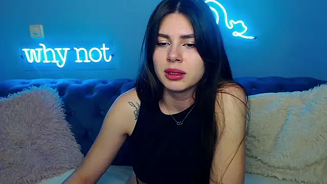 Snapshot of ViollinaLove chatting on March 2025 05:47:01 PM ViollinaLove online show from March 2025 05:47:01 PM