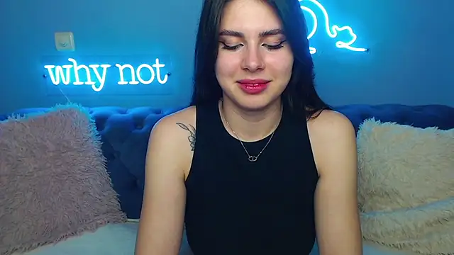 Snapshot of ViollinaLove chatting on March 2025 05:57:01 PM ViollinaLove online show from March 2025 05:57:01 PM