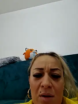 Snapshot of Ruxy42ETT chatting on February 2025 08:54:02 AM Ruxy42ETT online show from February 2025 08:54:02 AM