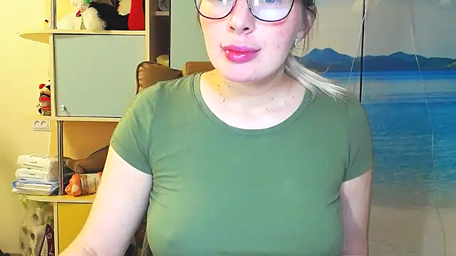 Snapshot of miaa_sunn chatting on November 2025 01:33:02 PM miaa sunn online show from November 2025 01:33:02 PM