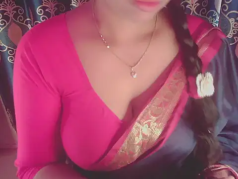 Snapshot of banglarani880 chatting on January 2025 03:24:02 AM banglarani880 online show from January 2025 03:24:02 AM