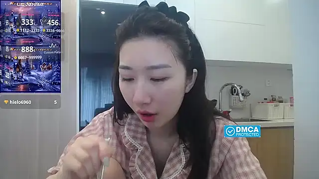 Snapshot of Asiagirll chatting on March 2026 02:15:01 AM Asiagirll online show from March 2026 02:15:01 AM