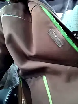 Rolandxxxr online show from December 2024 01:38:02 PM