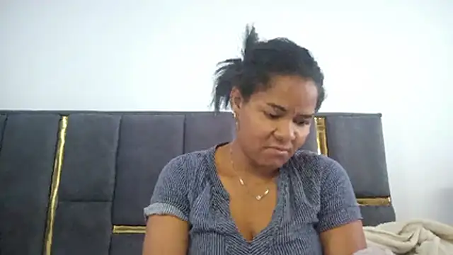 Snapshot of aleixane chatting on June 2026 05:12:01 AM aleixane online show from June 2026 05:12:01 AM