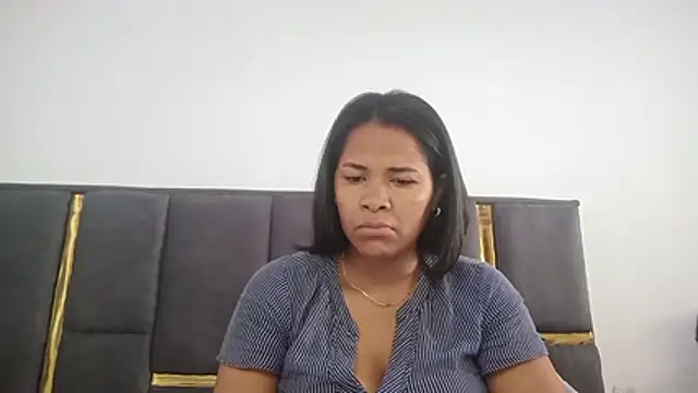 Snapshot of aleixane chatting on June 2026 04:17:01 AM aleixane online show from June 2026 04:17:01 AM