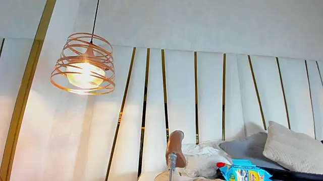 elena mature online show from April 2026 09:39:33 PM