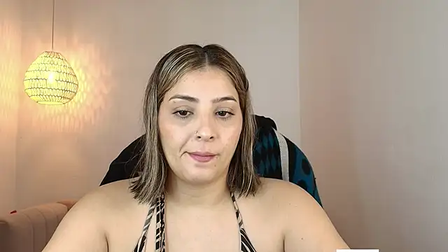YummyAnna  online show from June 2026 07:14:02 PM