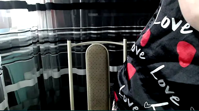 cold lollipop online show from October 2025 07:08:01 AM