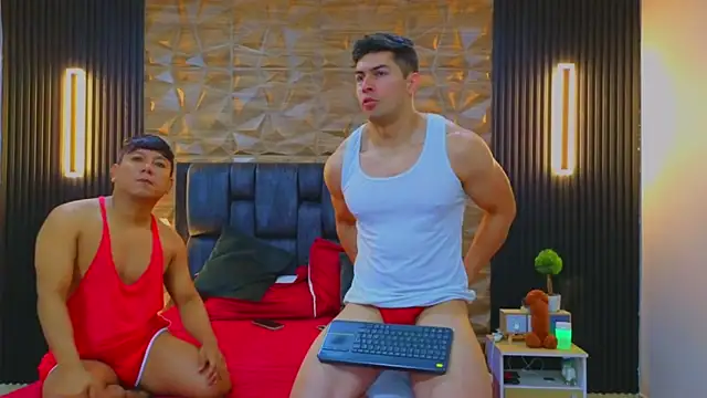 FelipeAndMarcello3 online show from March 2025 02:56:01 PM