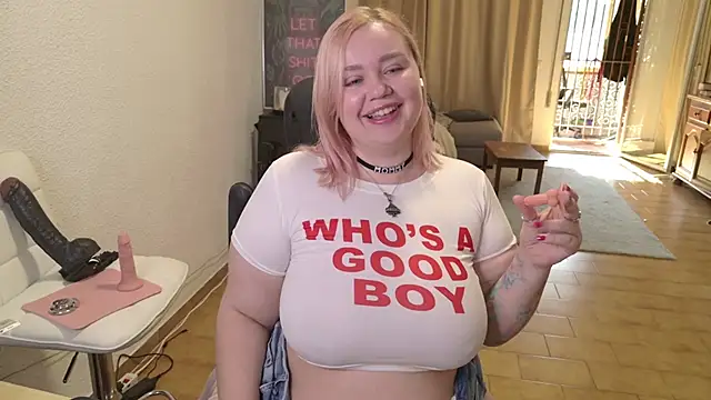 Snapshot of MargotGrey chatting on February 2026 09:10:02 AM MargotGrey online show from February 2026 09:10:02 AM