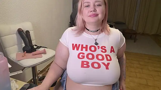 Snapshot of MargotGrey chatting on February 2026 09:27:02 PM MargotGrey online show from February 2026 09:27:02 PM