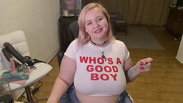 Snapshot of MargotGrey chatting on February 2026 03:10:01 PM MargotGrey online show from February 2026 03:10:01 PM