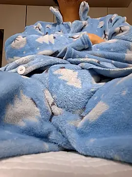 Ssk10N online show from November 2025 12:05:02 PM