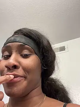 Foreignthababyy online show from March 2026 07:58:02 AM