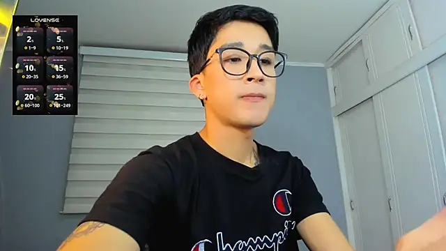 tom Howard online show from September 2025 03:06:02 AM