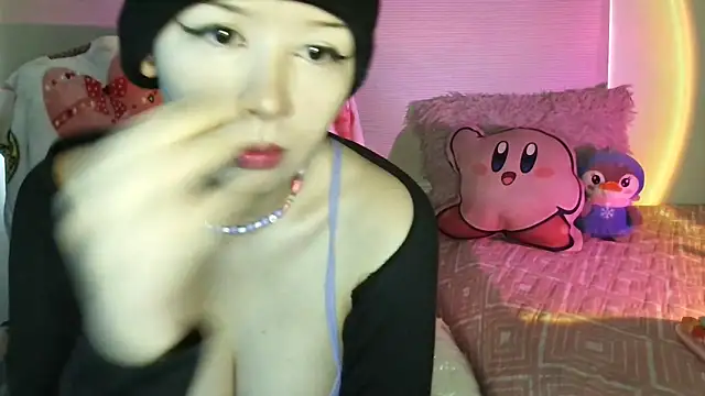 Snapshot of Haru_Queenn chatting on June 2026 12:36:02 PM Haru Queenn online show from June 2026 12:36:02 PM