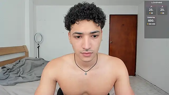 MitchellXD online show from December 2024 02:22:02 PM