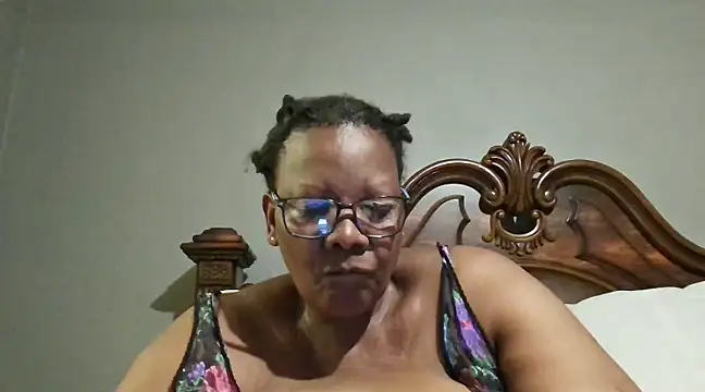 SEXYBOOBSNASS online show from January 2025 07:32:01 PM