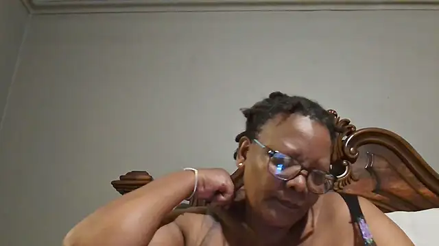 SEXYBOOBSNASS online show from January 2025 08:03:02 PM