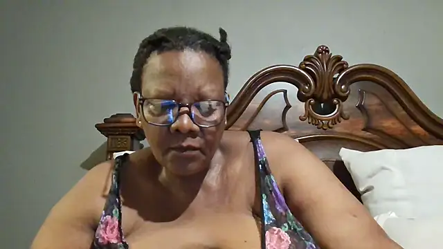 SEXYBOOBSNASS online show from January 2025 03:01:01 AM