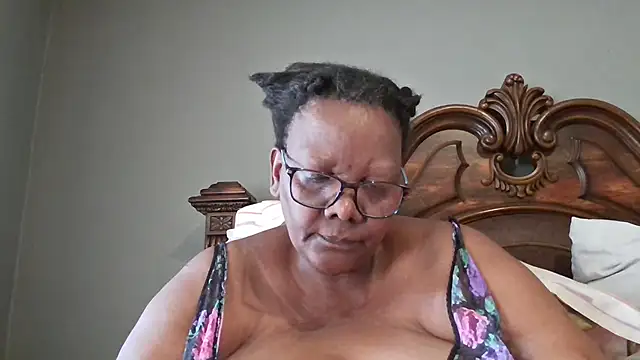 SEXYBOOBSNASS online show from January 2025 08:30:02 AM