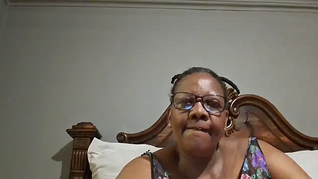 SEXYBOOBSNASS online show from January 2025 07:24:01 PM