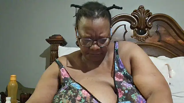 SEXYBOOBSNASS online show from February 2025 03:19:01 AM