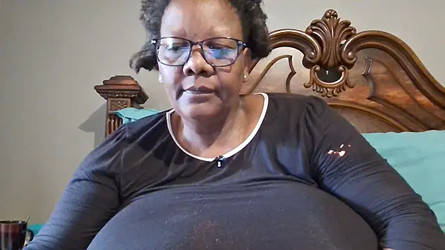 SEXYBOOBSNASS online show from March 2025 05:46:02 AM