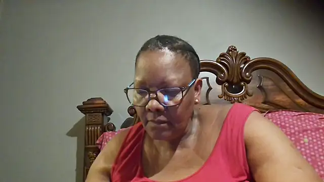 SEXYBOOBSNASS online show from March 2025 06:07:01 PM