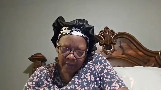 SEXYBOOBSNASS online show from September 2025 02:44:01 AM