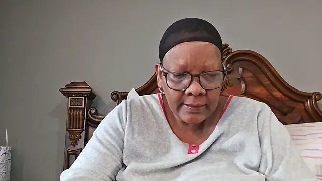 SEXYBOOBSNASS online show from October 2025 04:31:02 AM