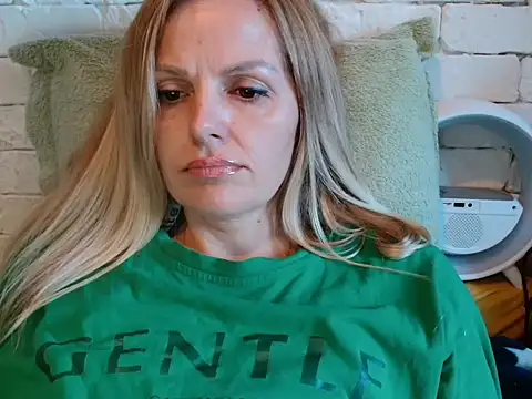 Angel girllovemy online show from November 2025 10:06:02 AM